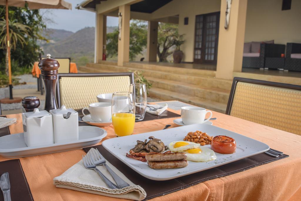 האזיביו Abangane Guest Lodge מראה חיצוני תמונה