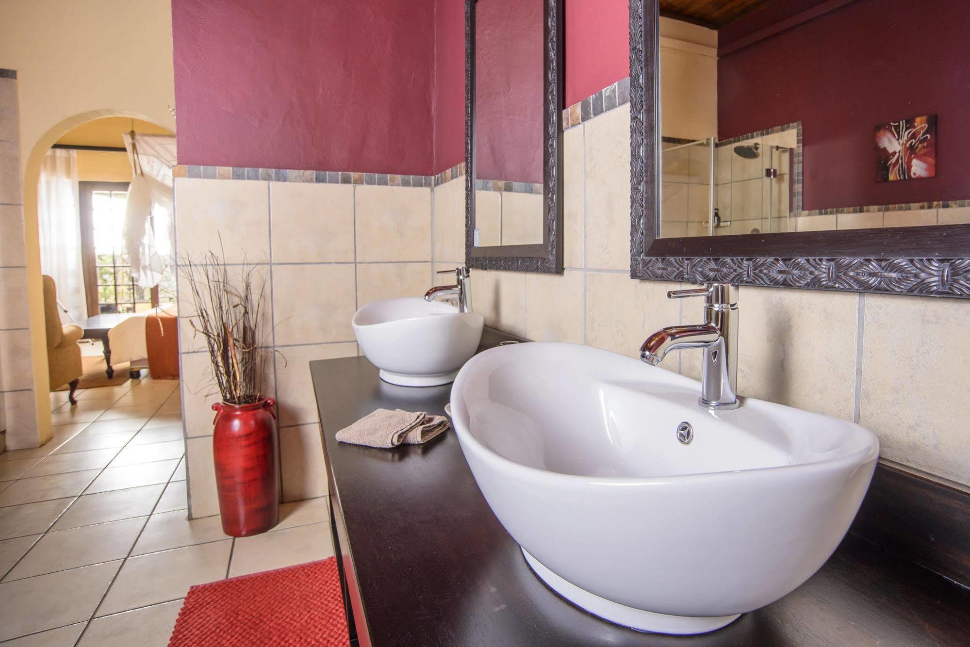 האזיביו Abangane Guest Lodge מראה חיצוני תמונה