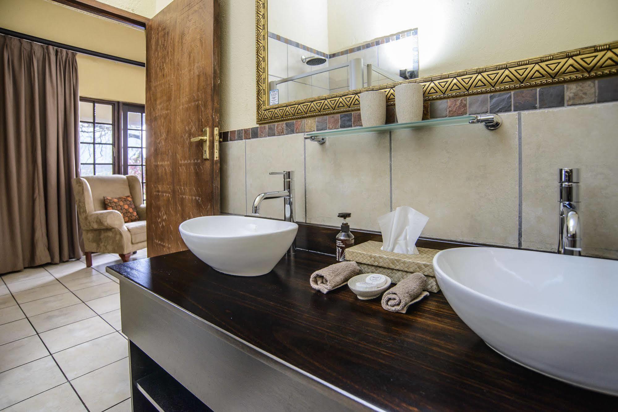 האזיביו Abangane Guest Lodge מראה חיצוני תמונה